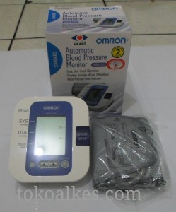 Omron Tensimeter Digital HEM 7203